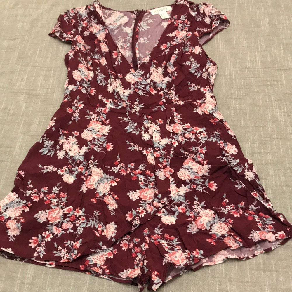 Forever 21 Floral Skort Romper Large